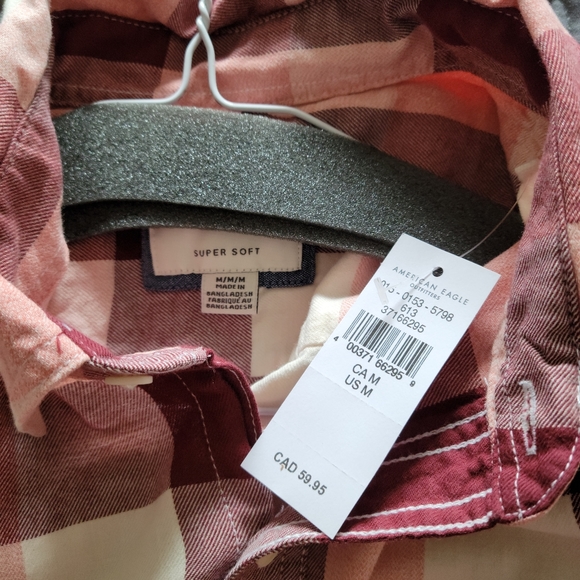 Sz. M, NWT American Eagle Ladies Shirt - Picture 2 of 4